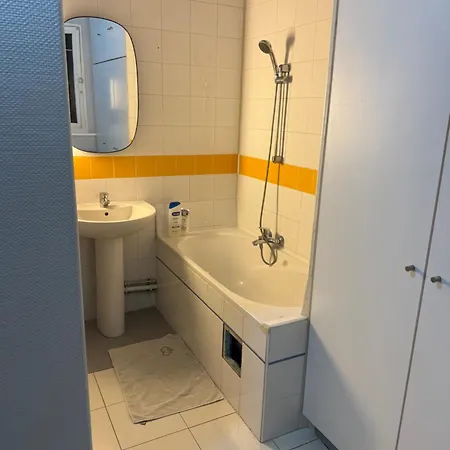 Maison D'adrien Et Mathilde Le Mans